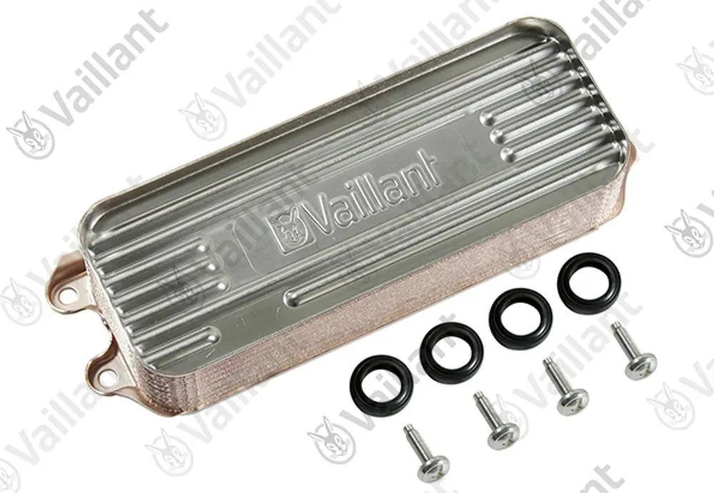Wärmetauscher von Vaillant mit mehreren Platten, montiert mit Schrauben und Dichtungen, auf weißem Hintergrund.